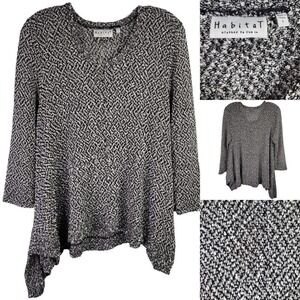 Habitat Womens Tunic Sweater Black White Lagenlook Size Small Textured Art Wear